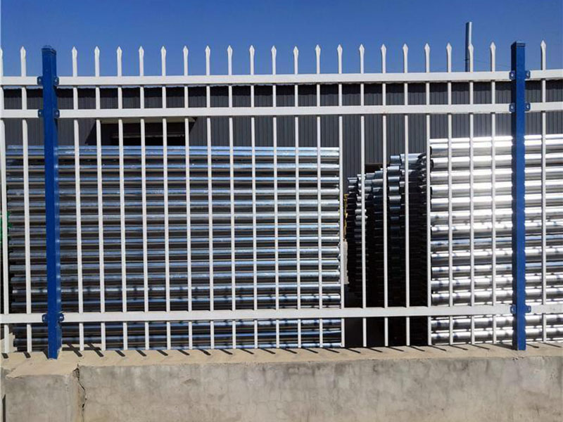 锌钢护栏安装费用计算的两种方法
